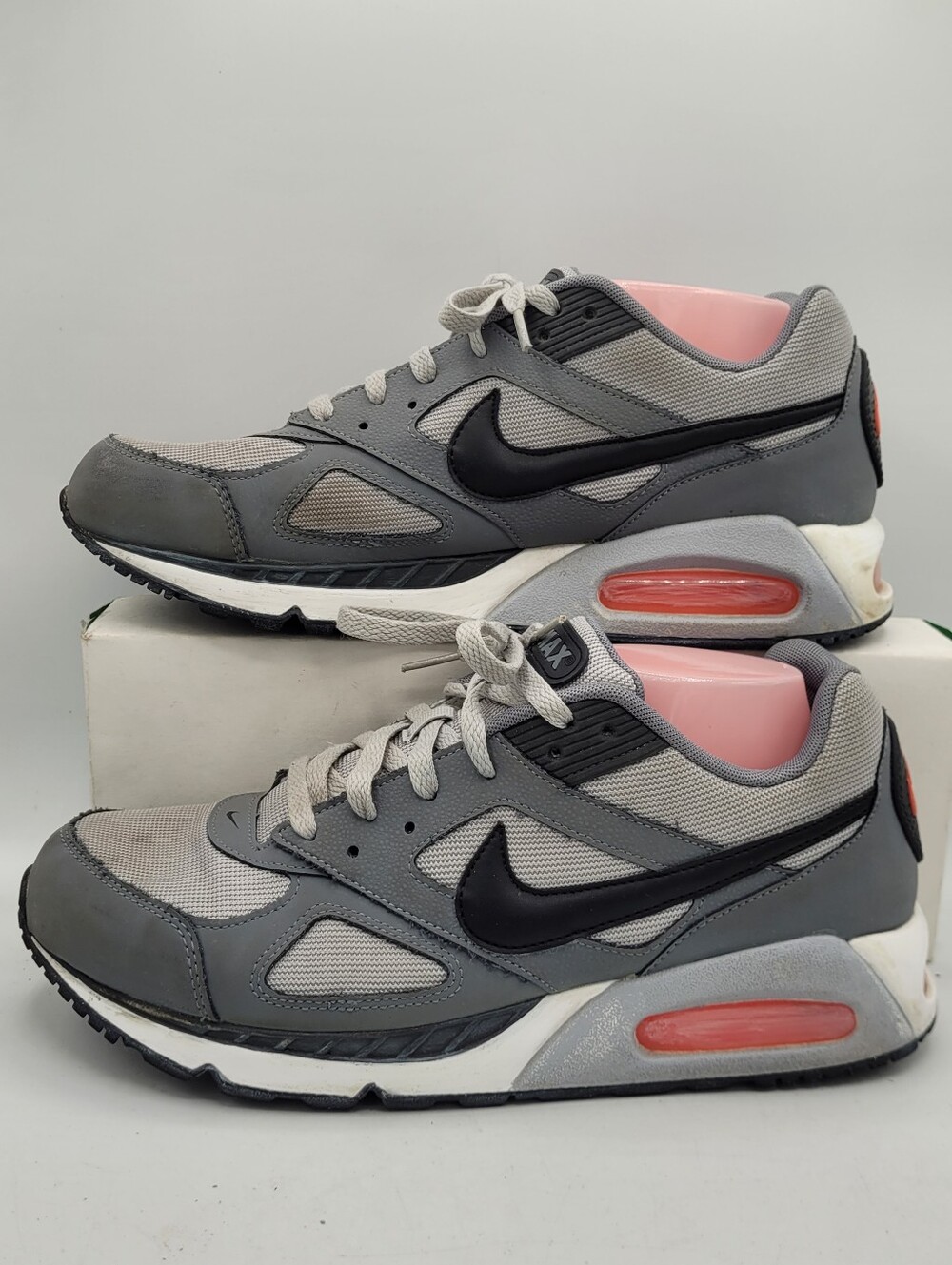 Nike Air Max IVO Mens 10.5 Wolf Gray